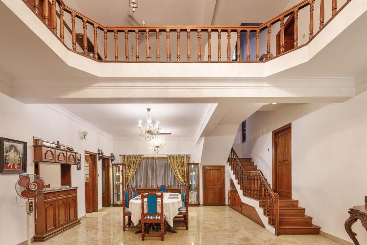 Westside Bungalow By Jadecaps Nr Wtc Rajajinagar Villa Bangalore Buitenkant foto