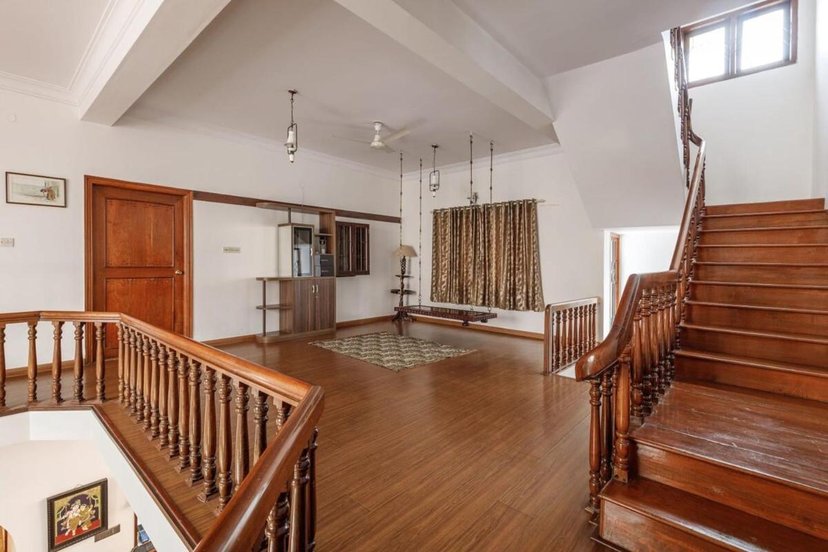 Westside Bungalow By Jadecaps Nr Wtc Rajajinagar Villa Bangalore Buitenkant foto